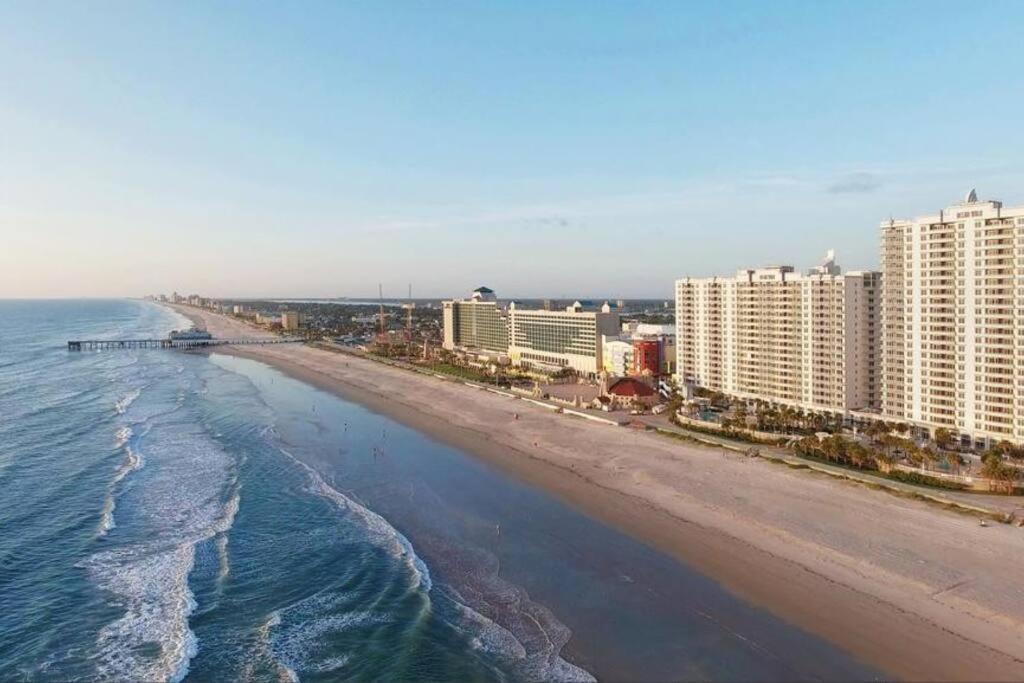 5Th Floor 1 Bedroom Direct Oceanfront Wyndham Ocean Walk Resort Daytona Beach Exterior photo